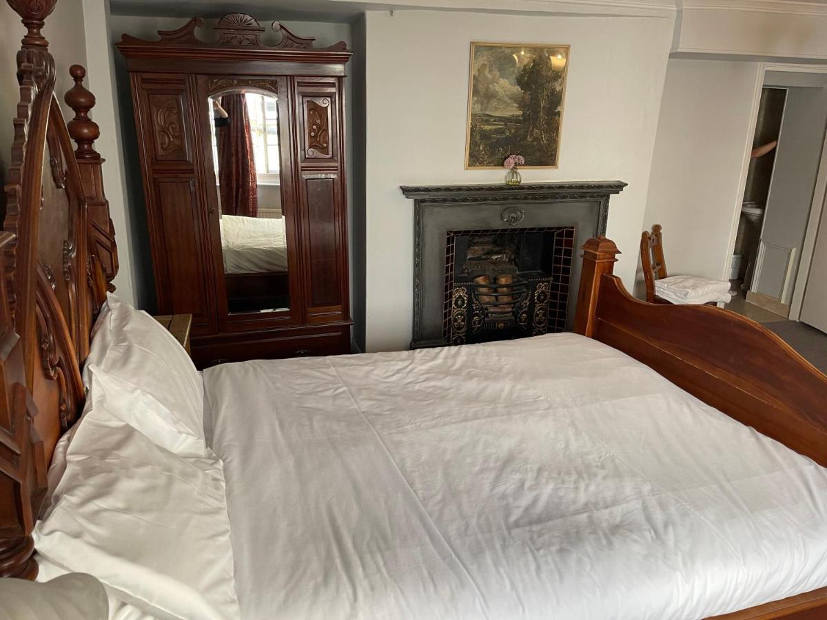 Golden Fleece York Hotel Buitenkant foto