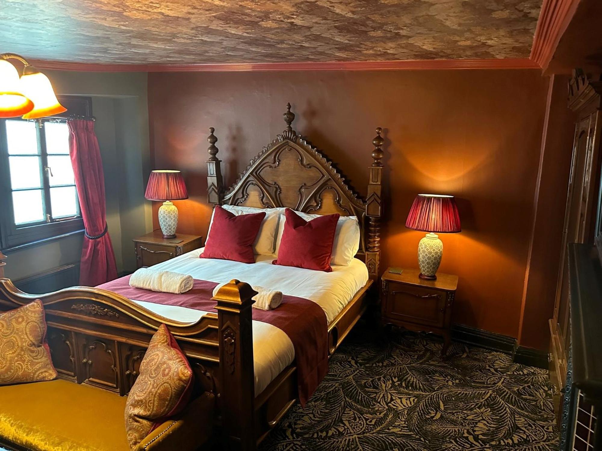 Golden Fleece York Hotel Buitenkant foto