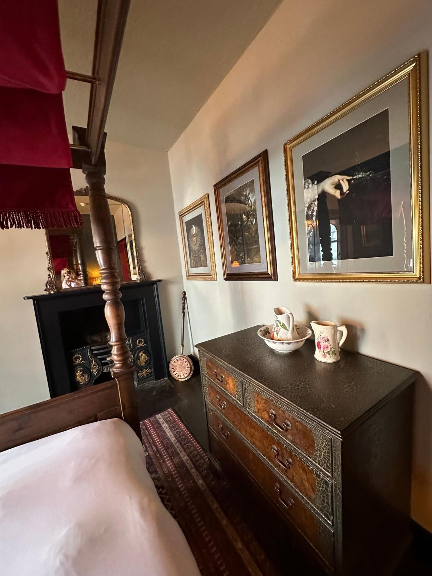 Golden Fleece York Hotel Buitenkant foto