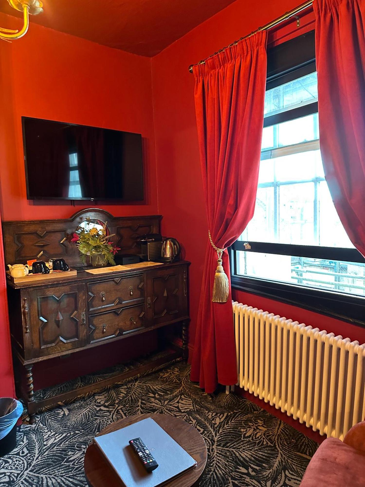 Golden Fleece York Hotel Buitenkant foto