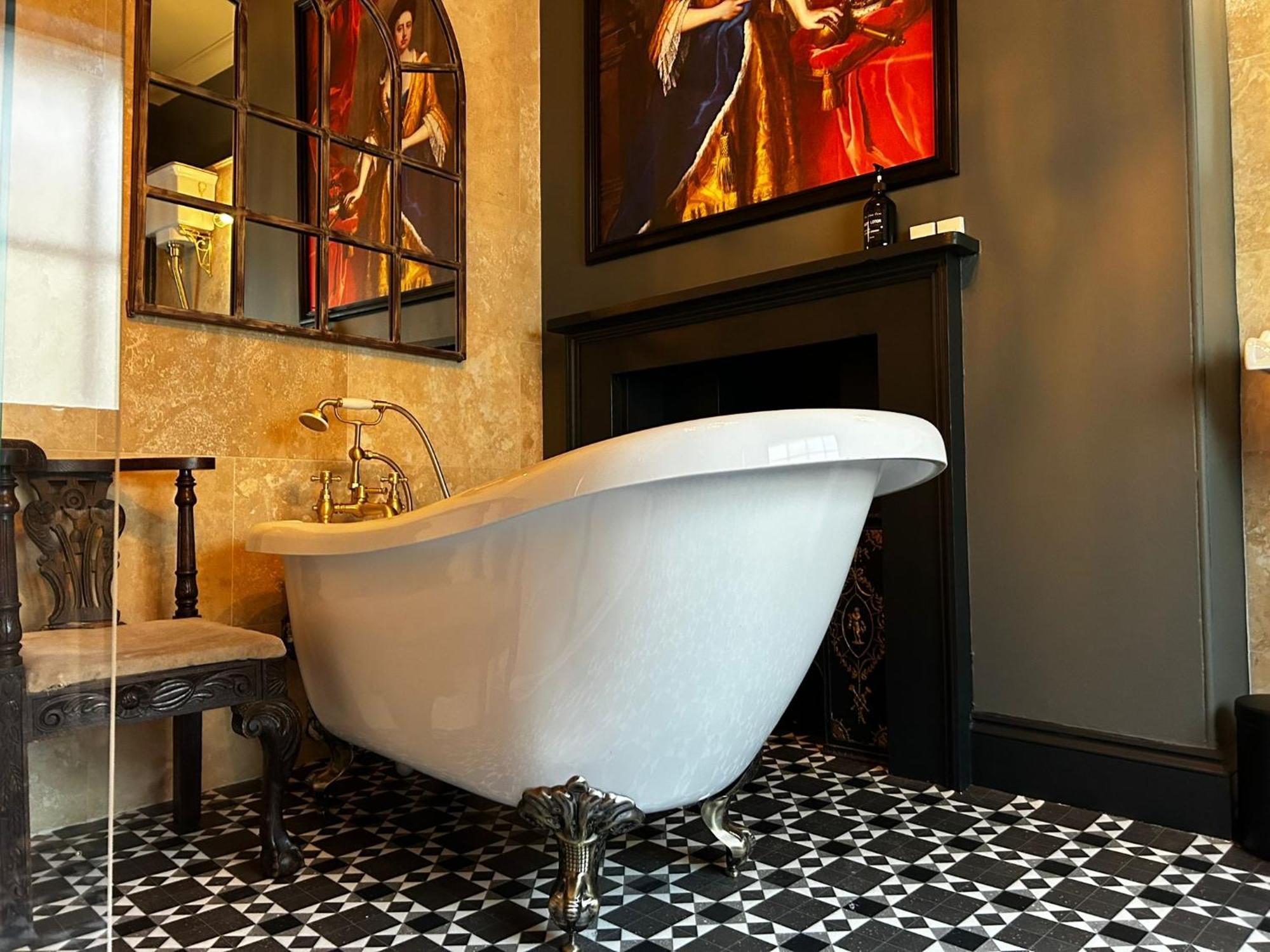 Golden Fleece York Hotel Buitenkant foto