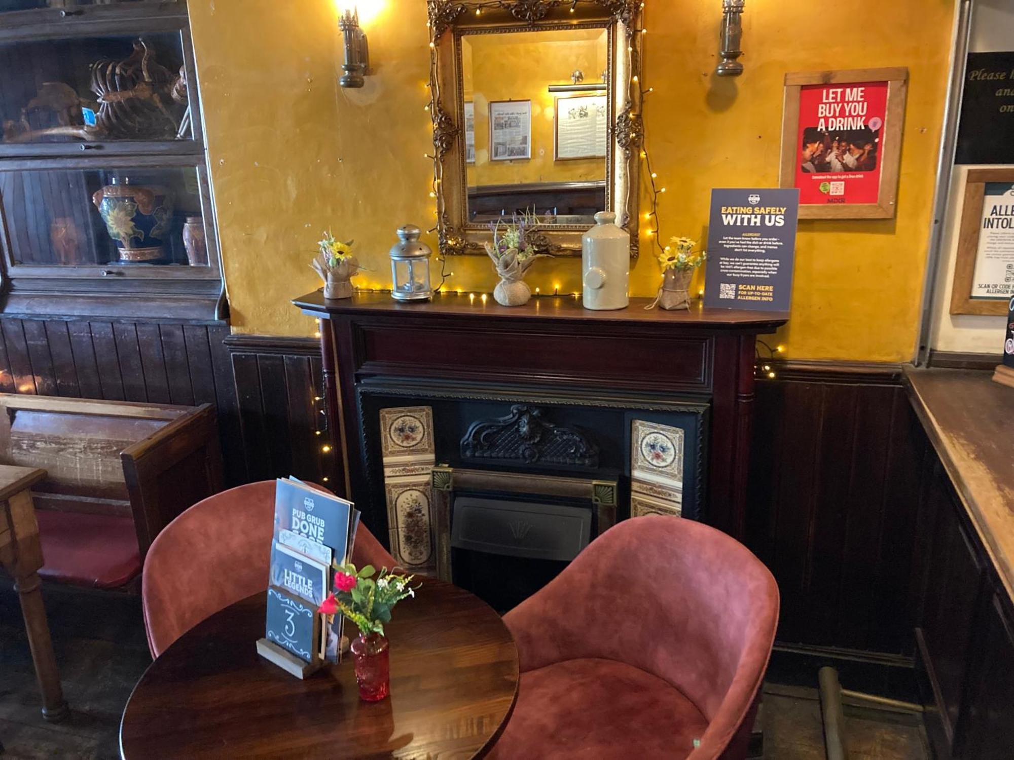 Golden Fleece York Hotel Buitenkant foto