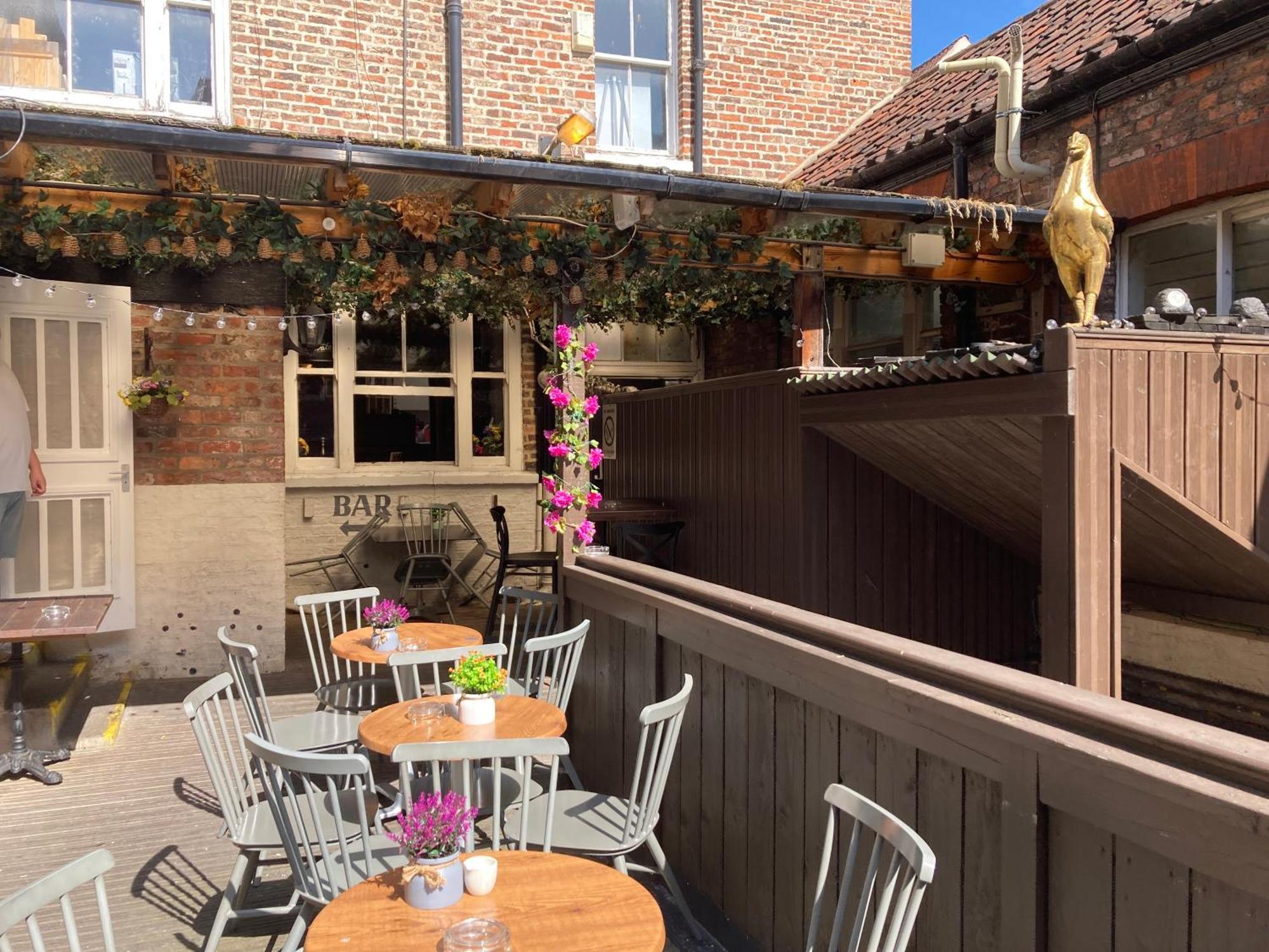 Golden Fleece York Hotel Buitenkant foto