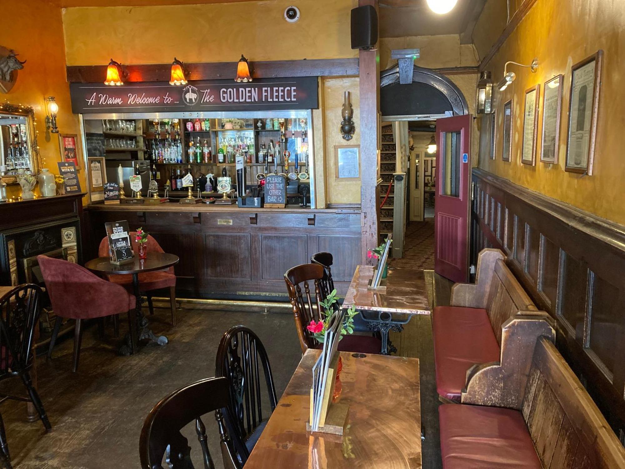 Golden Fleece York Hotel Buitenkant foto