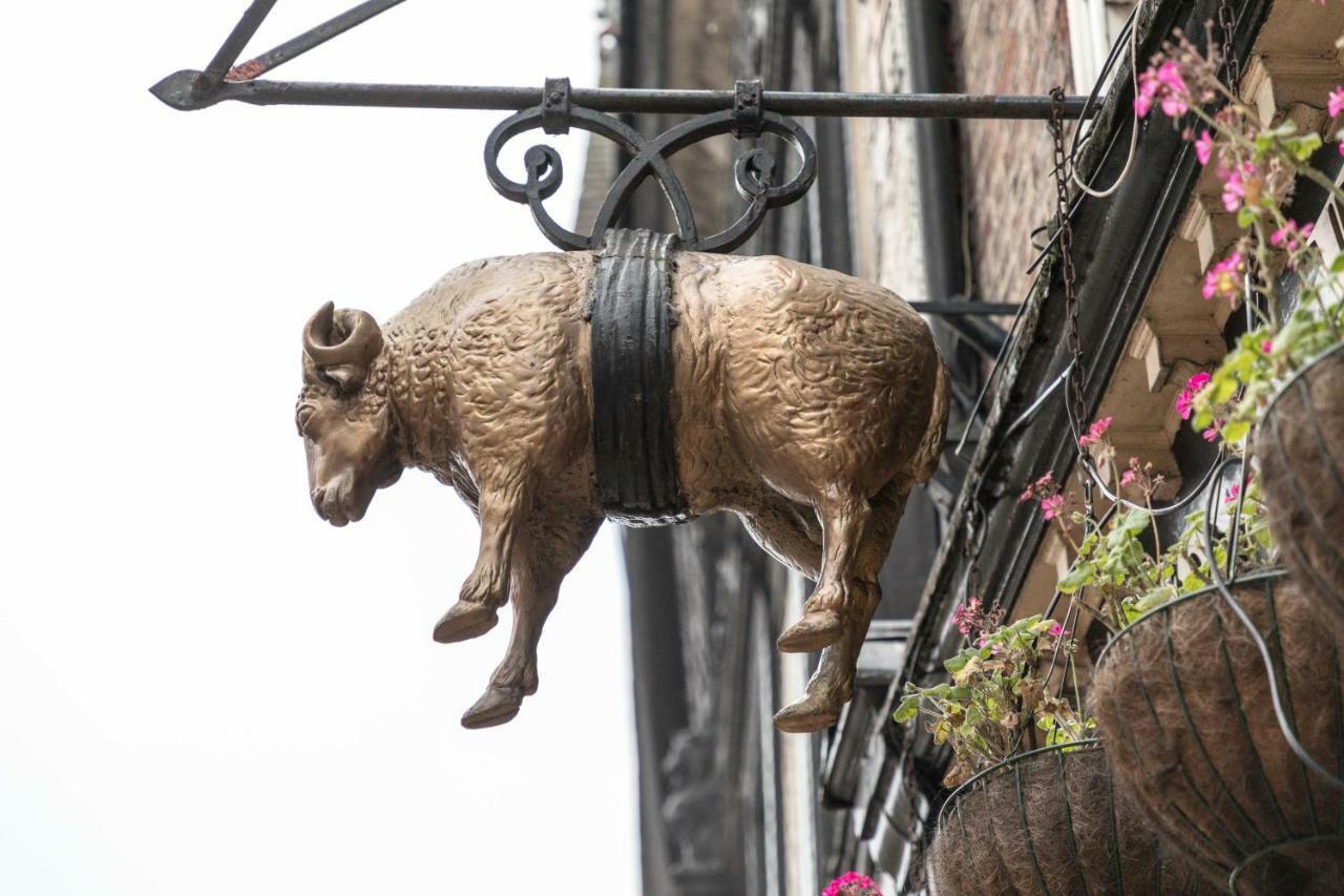 Golden Fleece York Hotel Buitenkant foto