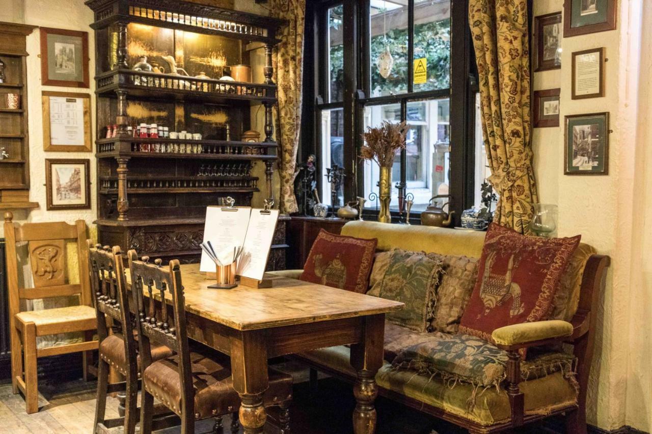 Golden Fleece York Hotel Buitenkant foto